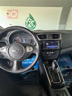 نیسان سێنترا